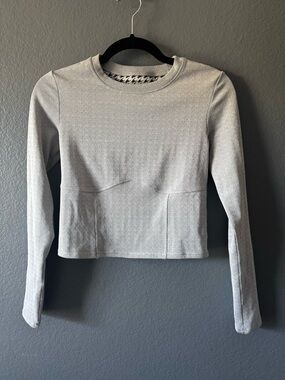 Vuori Black and White Crew Neck Sweater